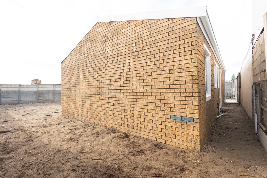 3 Bedroom Property for Sale in Bernadino Heights Western Cape